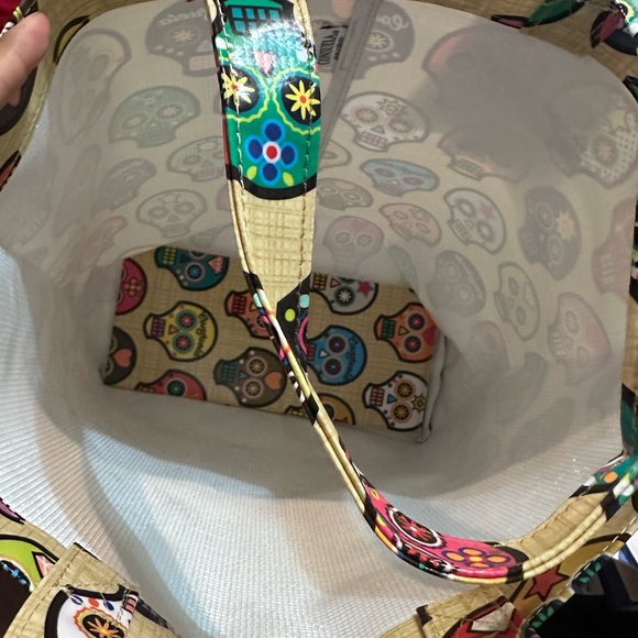 Consuela - Picture 3 of 4